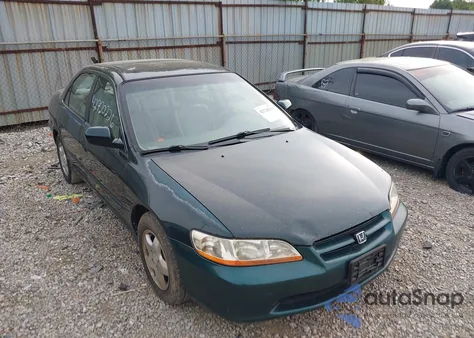 2000 Honda Accord Ex from USA, damaged, VIN 1HGCG1652YA080328